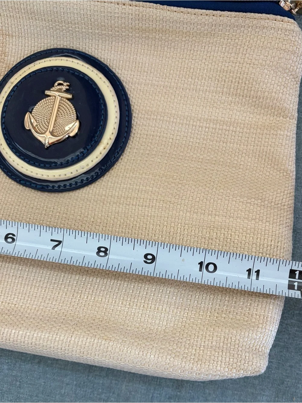 Bee classic beige